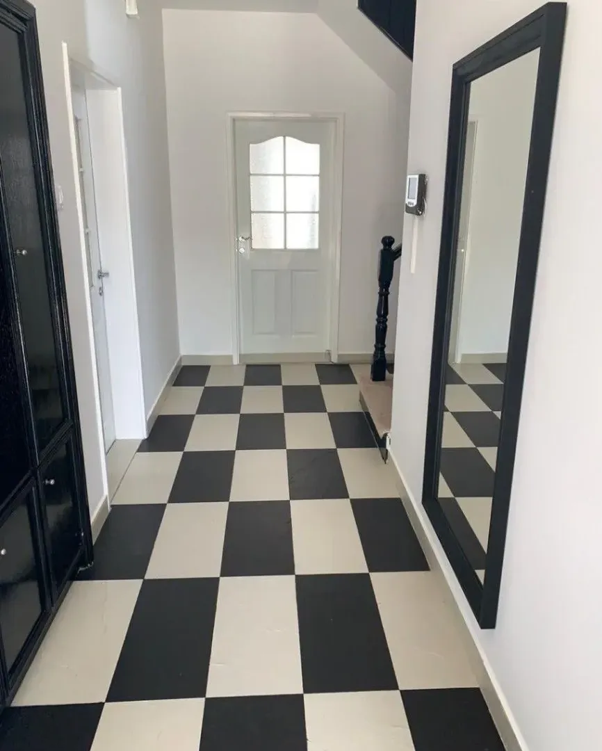 Rent, house, 250m², Zagorič, Podgorica