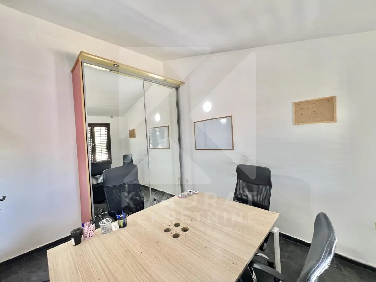 Rent, office space, 150m², Zabjelo, Podgorica