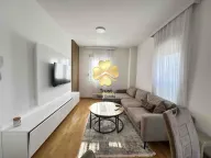 Izdavanje, dvosoban stan, 70m², Stari Aerodrom, Podgorica - image 1