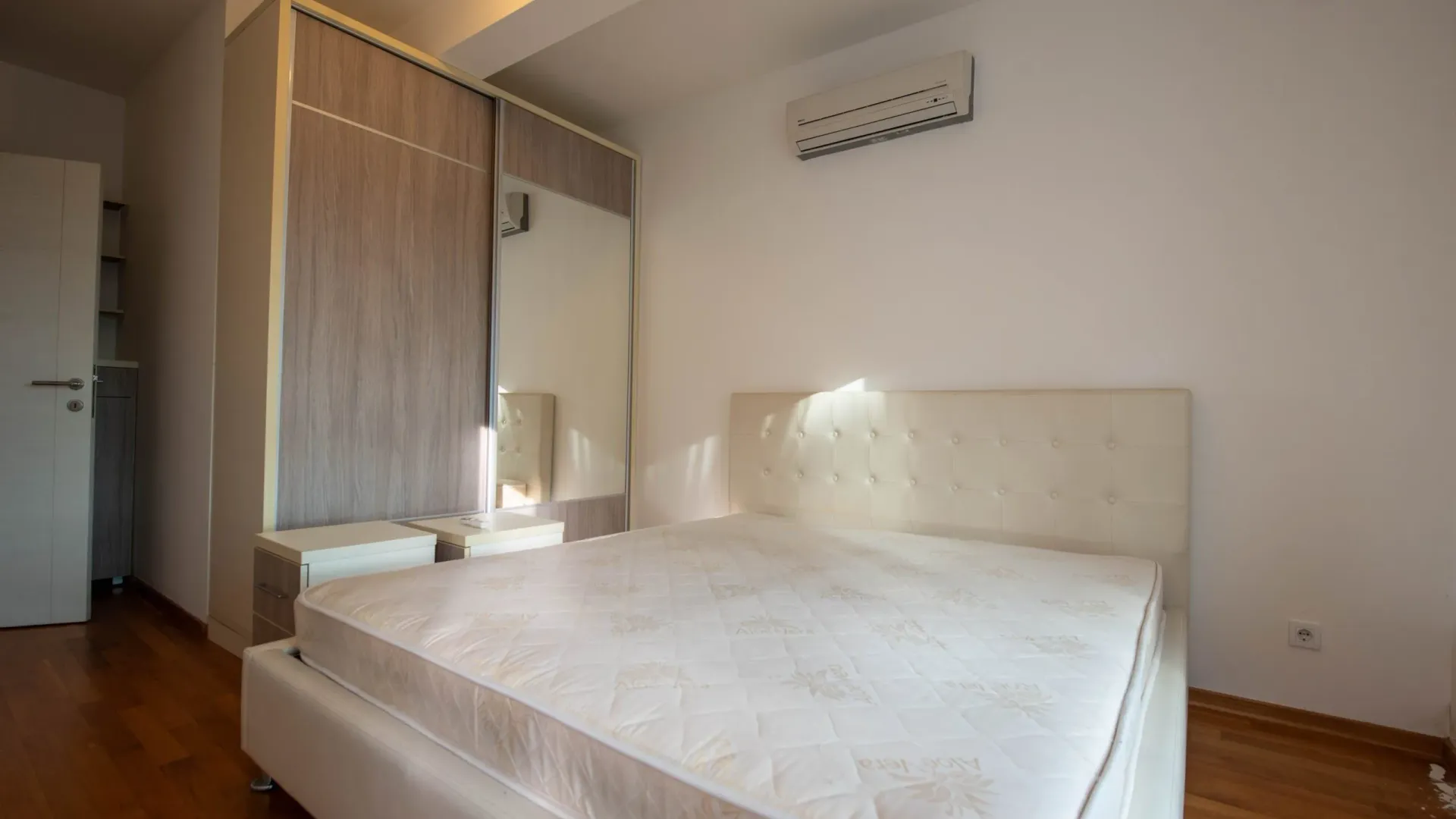 Prodaja, jednosoban stan, 55m², Bečići, Budva