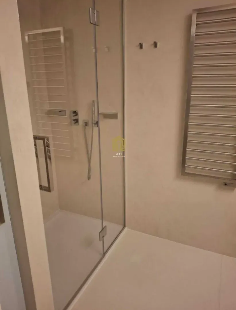 Prodaja, dvosoban stan, 160m², Zavala, Budva