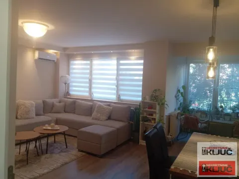 Sale, two bedroom apartment, 76m², Socijalno, Novi Sad Sve Podlokacije - image 3