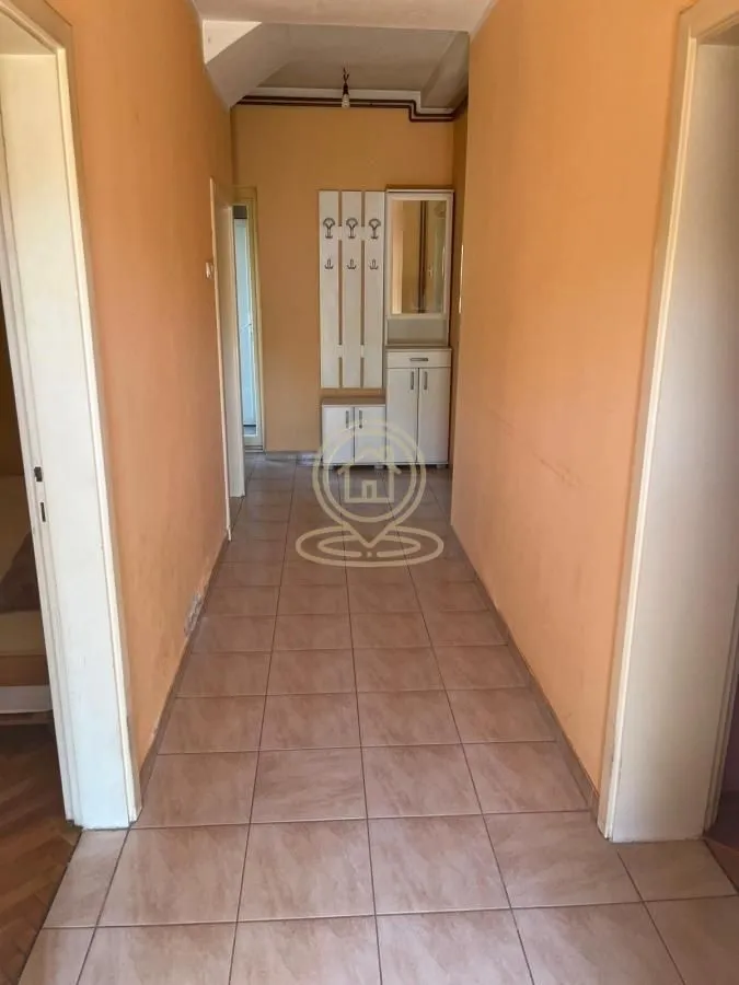 Prodaja, kuća, 310m², Čukarica, Beograd