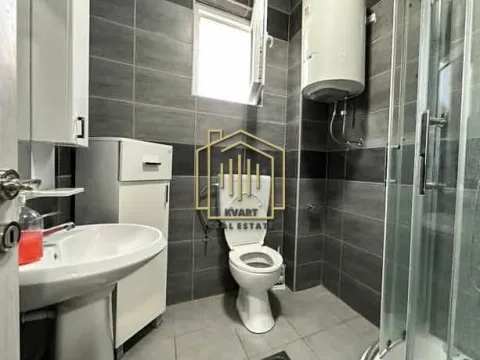 Izdavanje, trosoban stan, 68m², Zabjelo, Podgorica - image 12