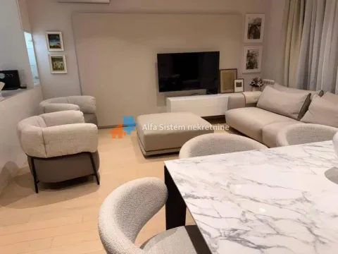Rent, four bedroom apartment, 103m², Stari Grad, Beograd - image 2