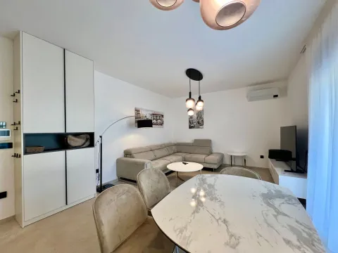 Prodaja, stan, 147m², Tivat, Crna Gora - image 16
