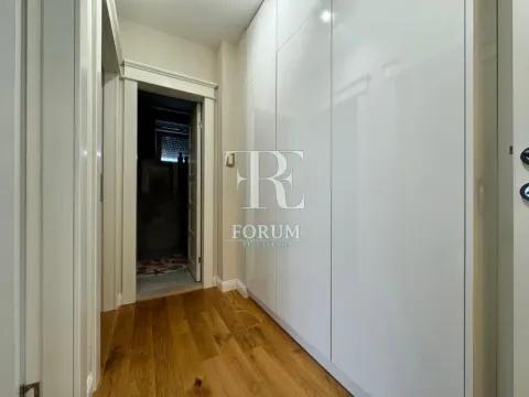 Izdavanje, dvosoban stan, 70m², Preko Morače, Podgorica - image 2