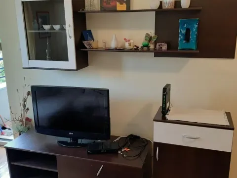 Izdavanje, jednosoban stan, 37m², Centar, Novi Sad - image 3
