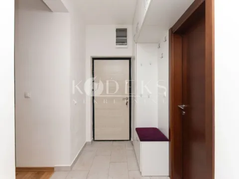 Rent, two bedroom apartment, 68m², Tuški Put, Podgorica - image 10