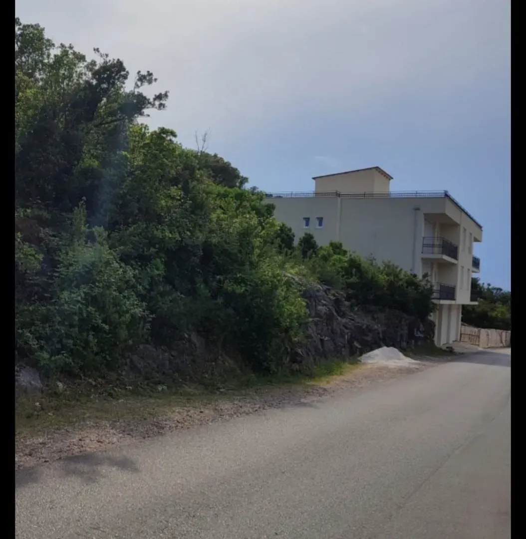 Prodaja, plac, 2300m², Tivat, Crna Gora