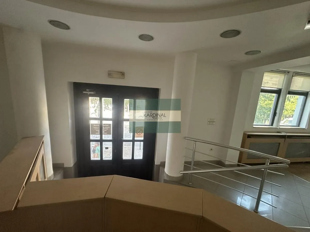 Rent, office space, 200m², Centar, Kragujevac