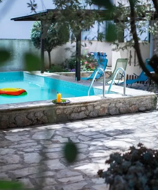 Sale, house, 300m², Krimovica, Kotor