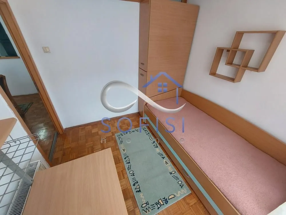 Izdavanje, dvosoban stan, 51m², Detelinara, Novi Sad Sve Podlokacije