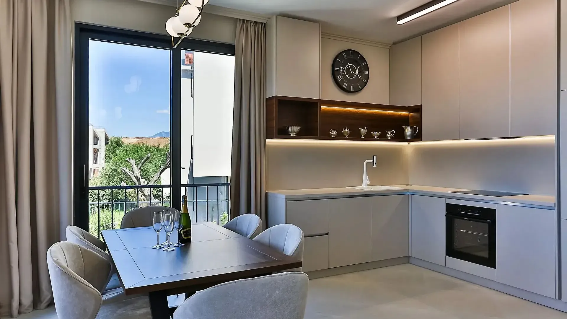 Prodaja, kuća, 223m², Reževići, Budva