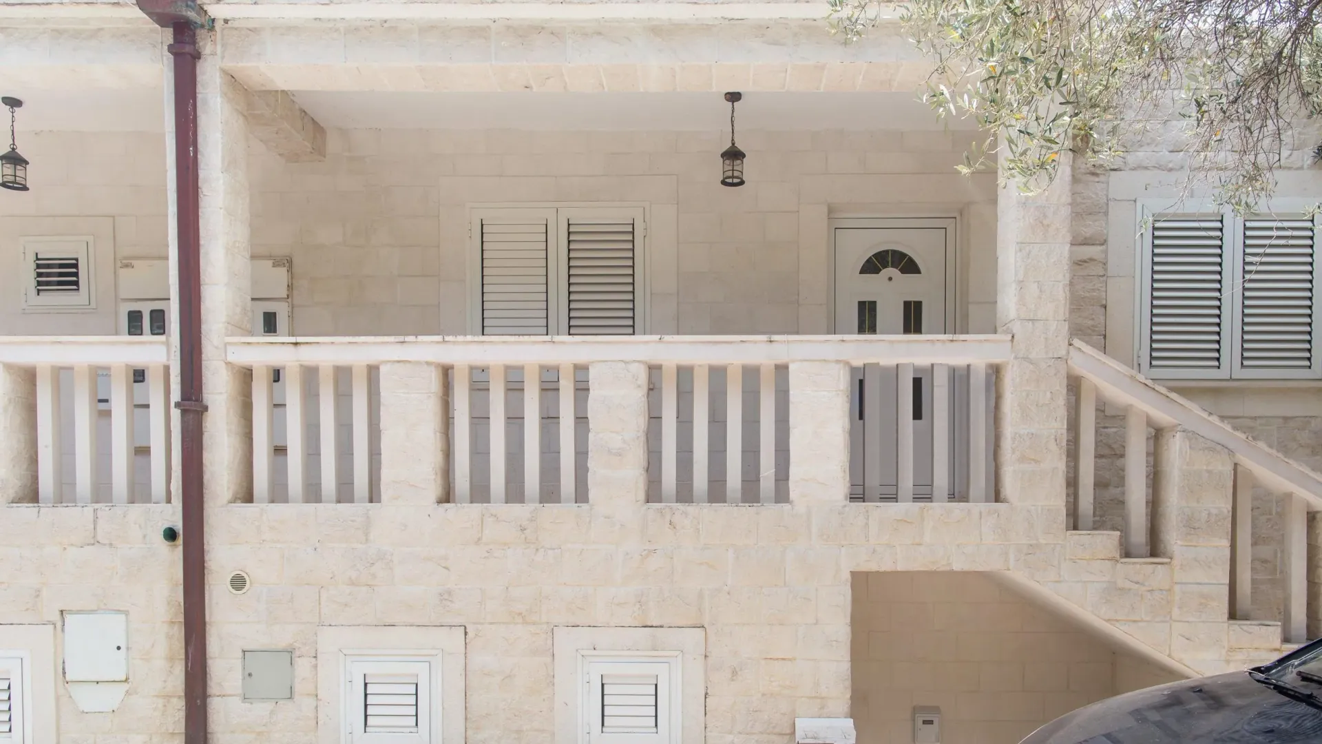Sale, two bedroom apartment, 103m², Sveti Stefan, Budva