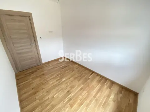 Prodaja, četvorosoban stan, 85m², Alibegovac, Petrovaradin - image 10