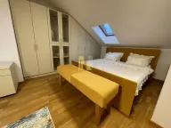 Izdavanje, trosoban stan, 114m2, Bulevar patrijarha Pavla, Novi Sad, Novi Sad