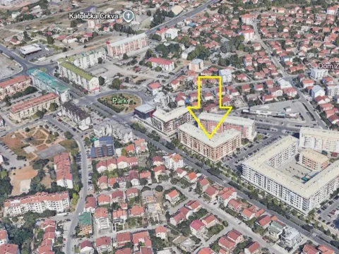 Prodaja, jednosoban stan, 40m², Stari Aerodrom, Podgorica - image 2