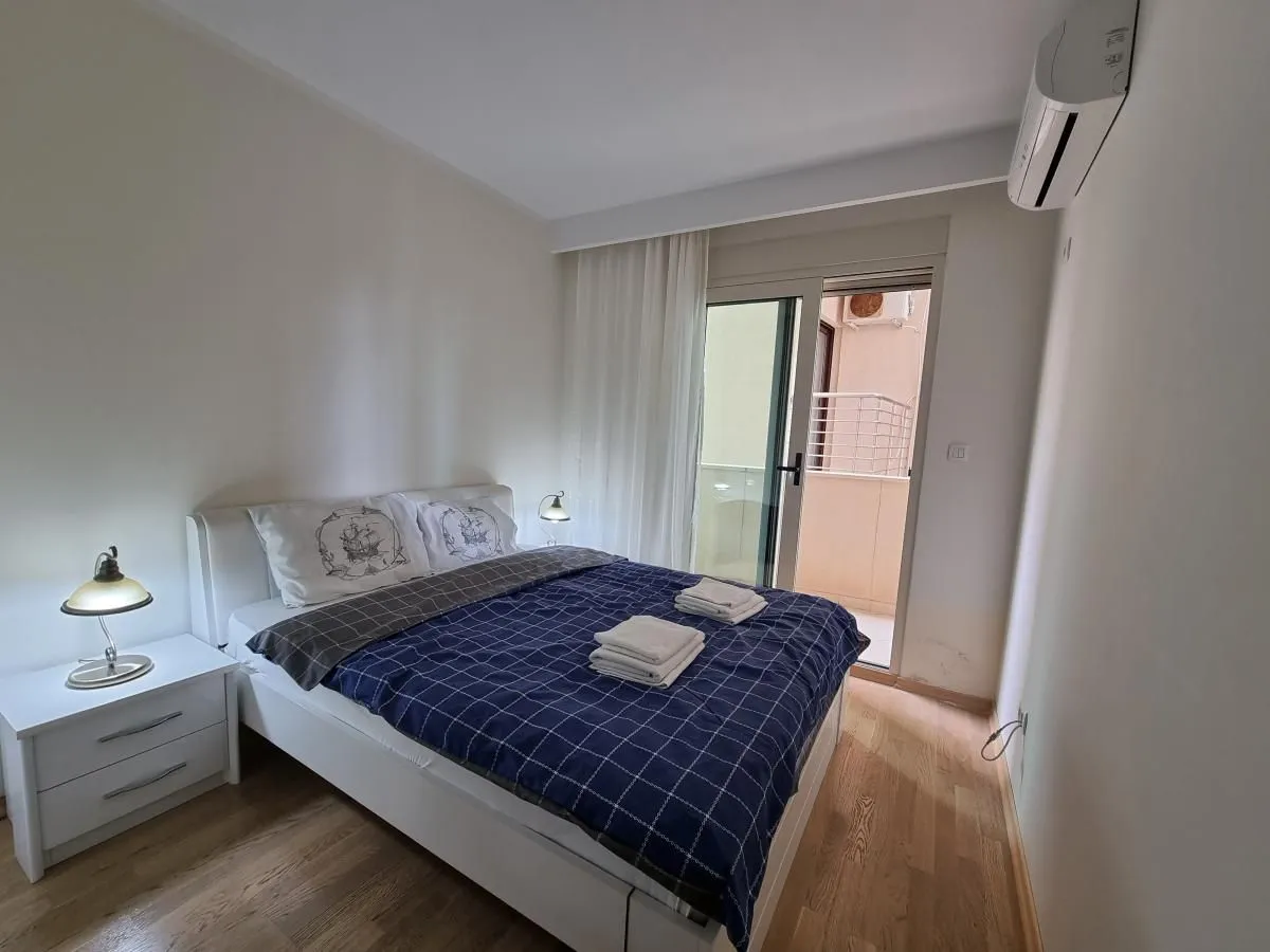 Prodaja, dvosoban stan, 94m², Bečići, Budva