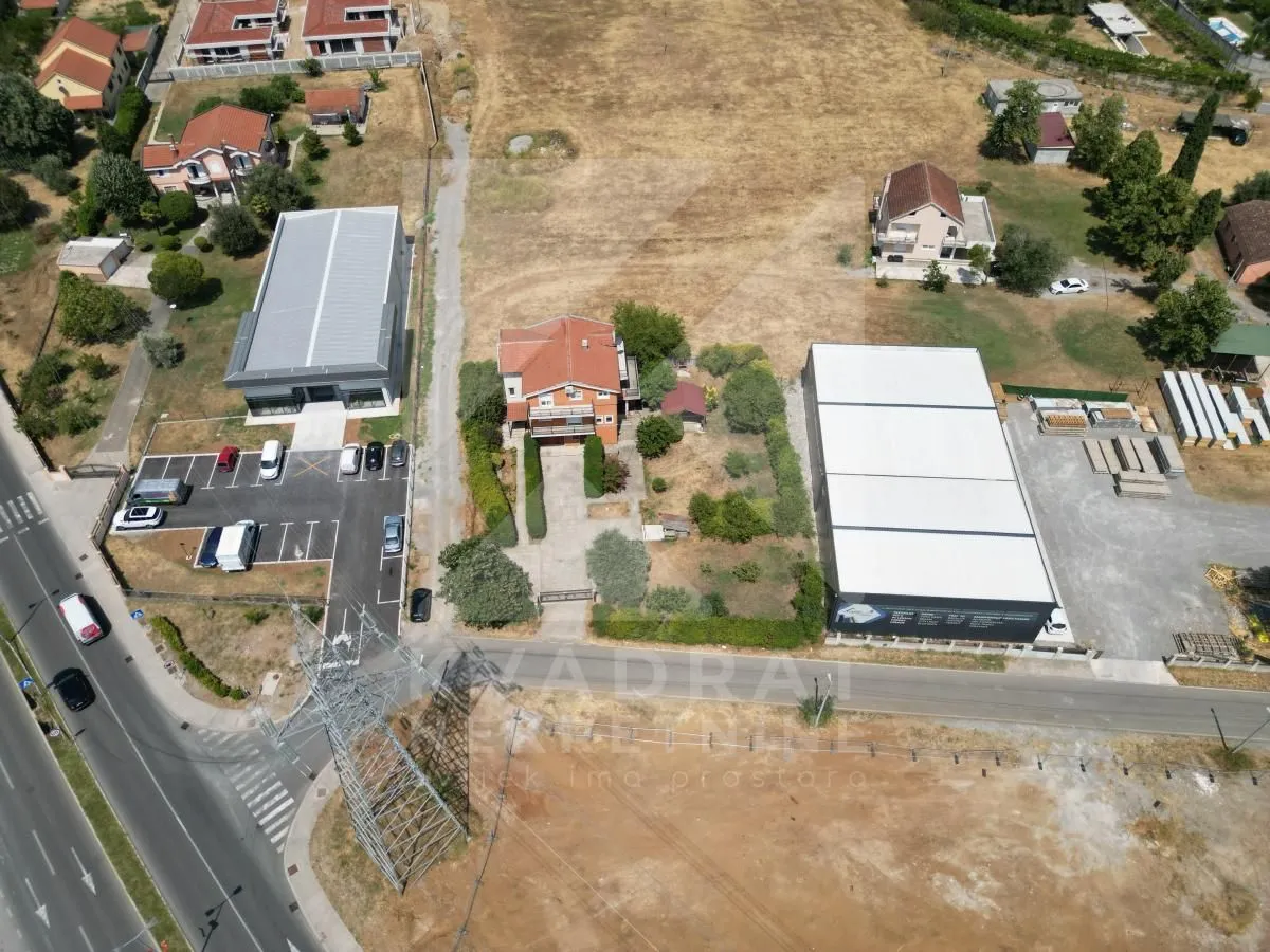 Rent, house, 300m², Donja Gorica, Podgorica