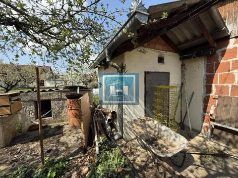 Prodaja, kuća, 160m², Kupusara, Jagodina - image 29