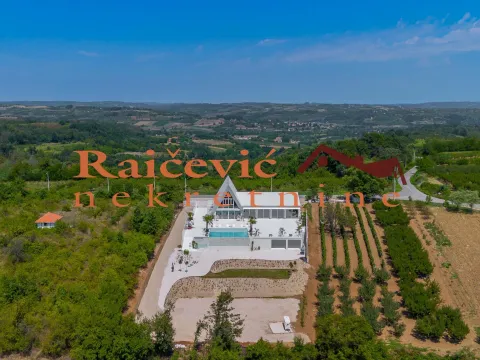 Sale, house, 360m², Sopot, Beograd - image 19