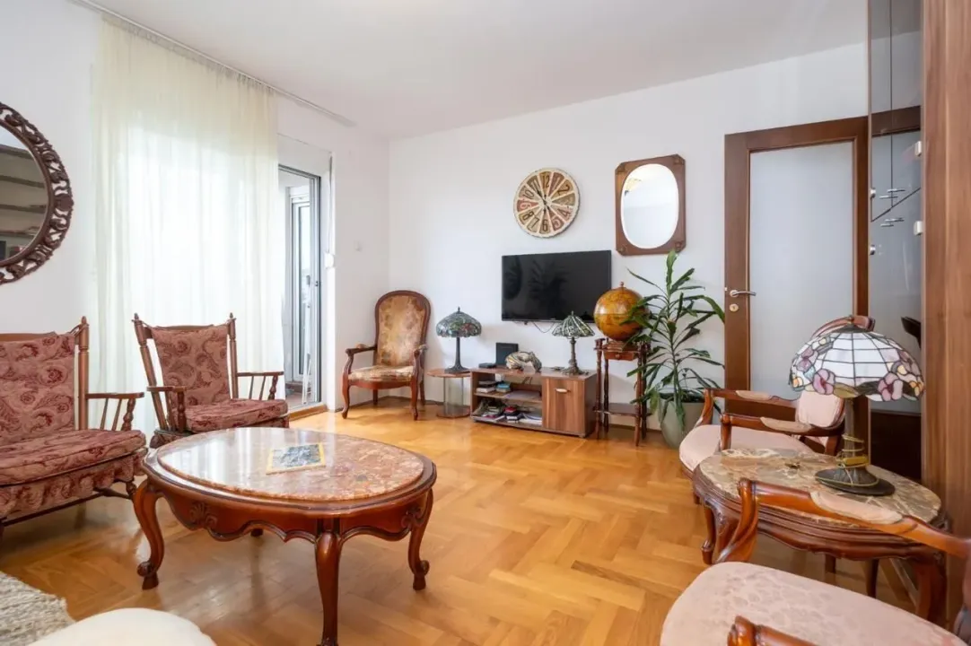 Rent, three bedroom apartment, 97m², Blok 9, Podgorica