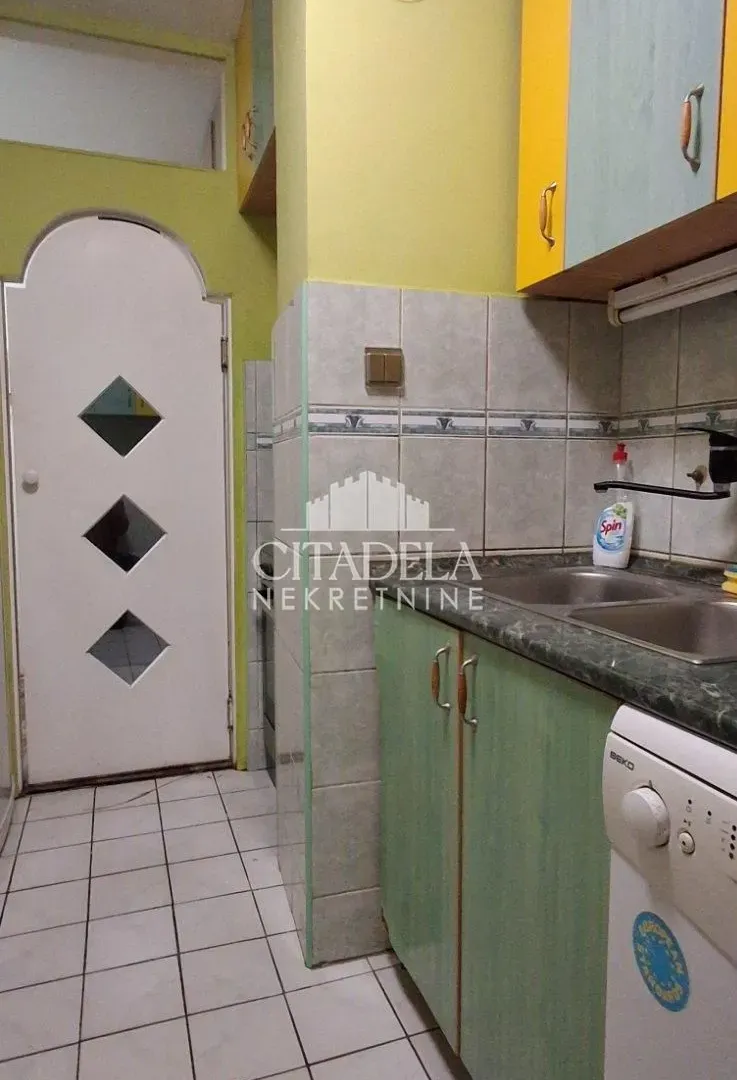 Sale, two bedroom apartment, 66m², Vračar Sve Podlokacije, Beograd