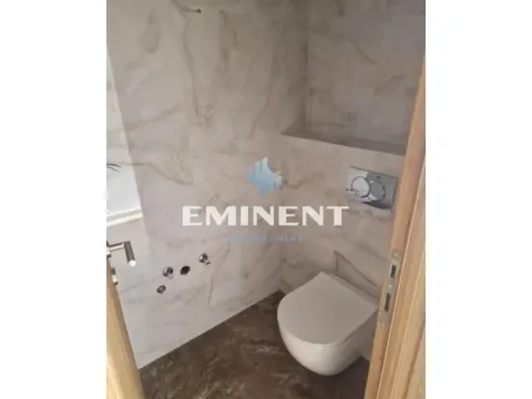 Prodaja, trosoban stan, 80m², Zemun Gornji Grad, Zemun Sve Podlokacije - image 11