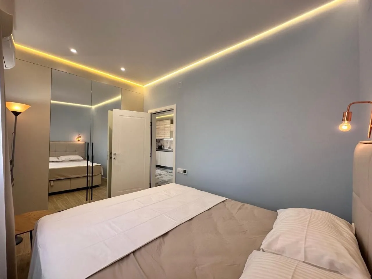 Rent, one bedroom apartment, 38m², Kava, Tivat