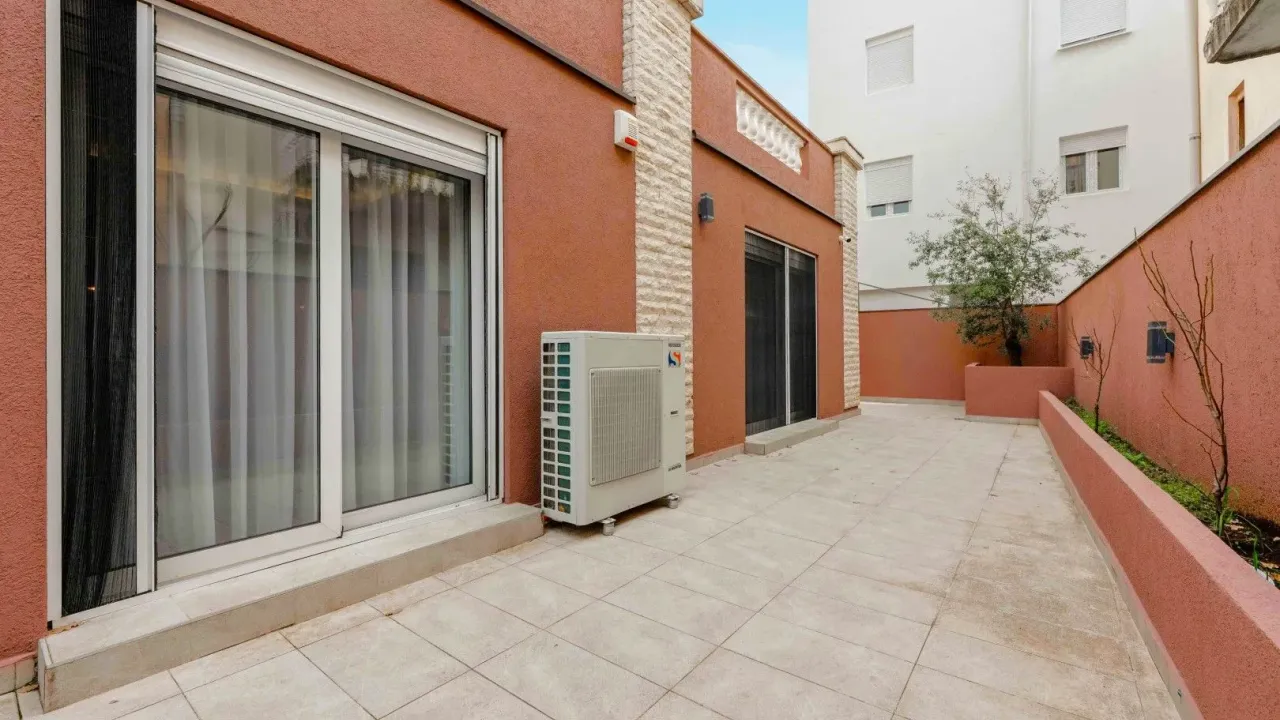 Sale, three bedroom apartment, 109m², Lazi, Budva