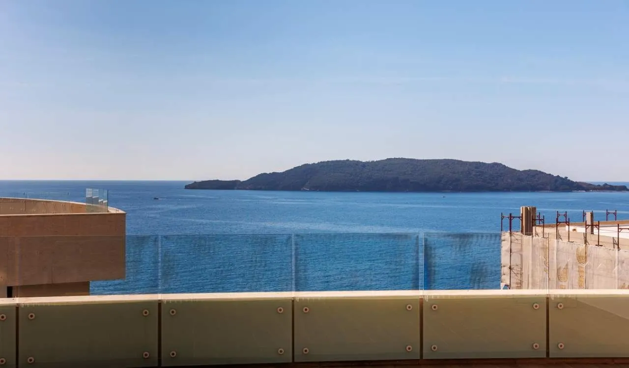 Sale, one bedroom apartment, 77m², Bečići, Budva