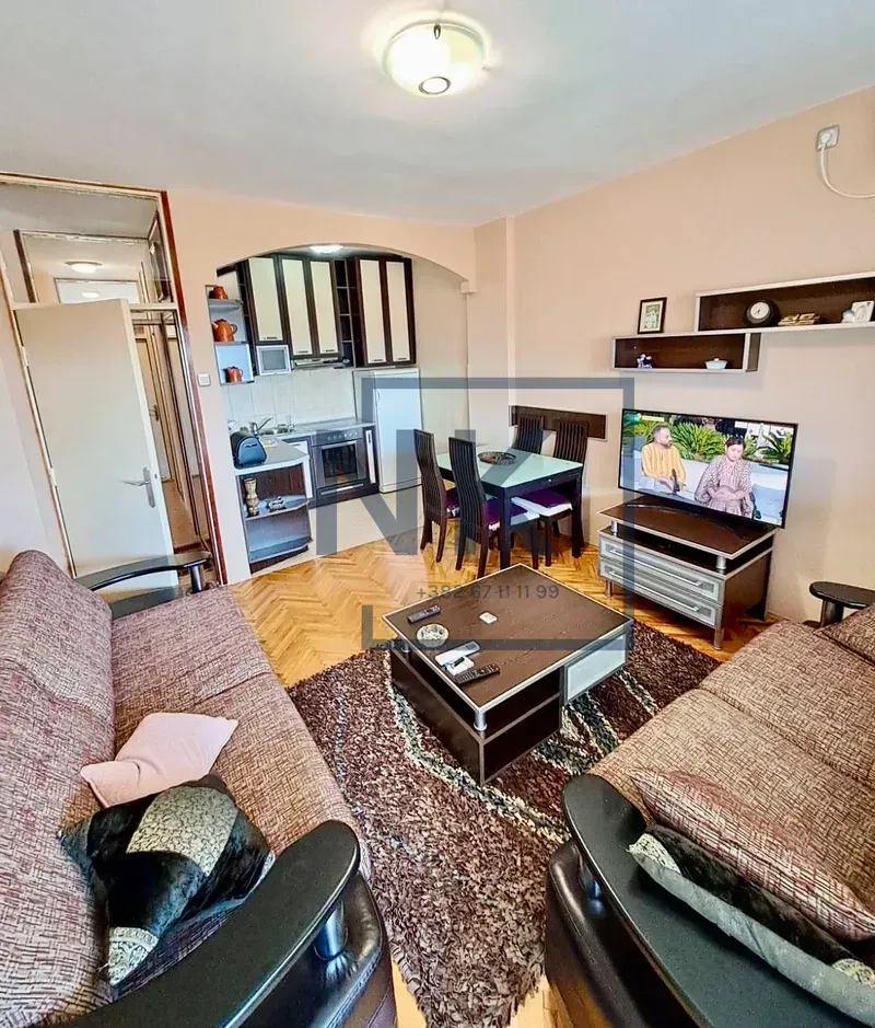 Rent, two bedroom apartment, 65m², Pejton, Podgorica
