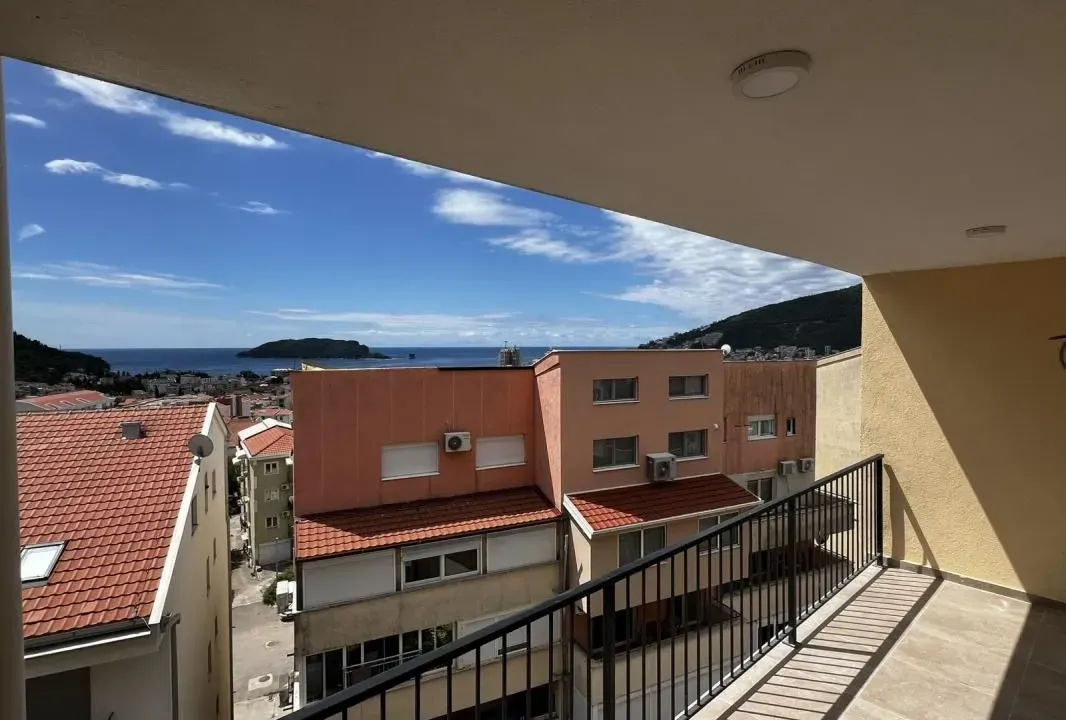 Sale, one bedroom apartment, 60m², Lazi, Budva