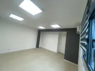 Izdavanje, poslovni prostor, 60m², Centar, Podgorica - image 4