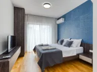 Rent, three bedroom apartment, 115m², Bečići, Budva - image 6