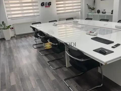 Izdavanje, poslovni prostor, 780m², Novo naselje, Novi Sad - image 9