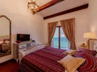 Sale, house, 192m², Dobrota, Kotor - image 21