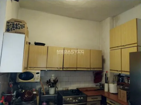 Sale, house, 200m², Zemun Gardoš, Zemun Sve Podlokacije - image 7