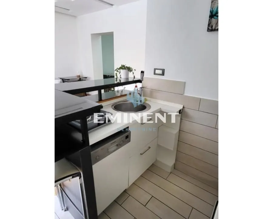 Rent, apartment, 45m², Stari Grad, Beograd