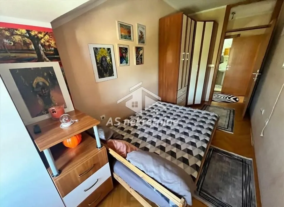 Izdavanje, dvosoban stan, 44m², Novi Beograd Blok 63, Novi Beograd Sve Podlokacije