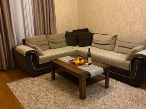 Izdavanje, jednosoban stan, 50m², Ljubović, Podgorica