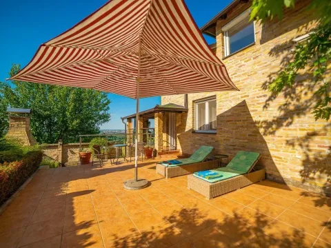 Prodaja, kuća, 140m², Beočin, Srbija - image 10