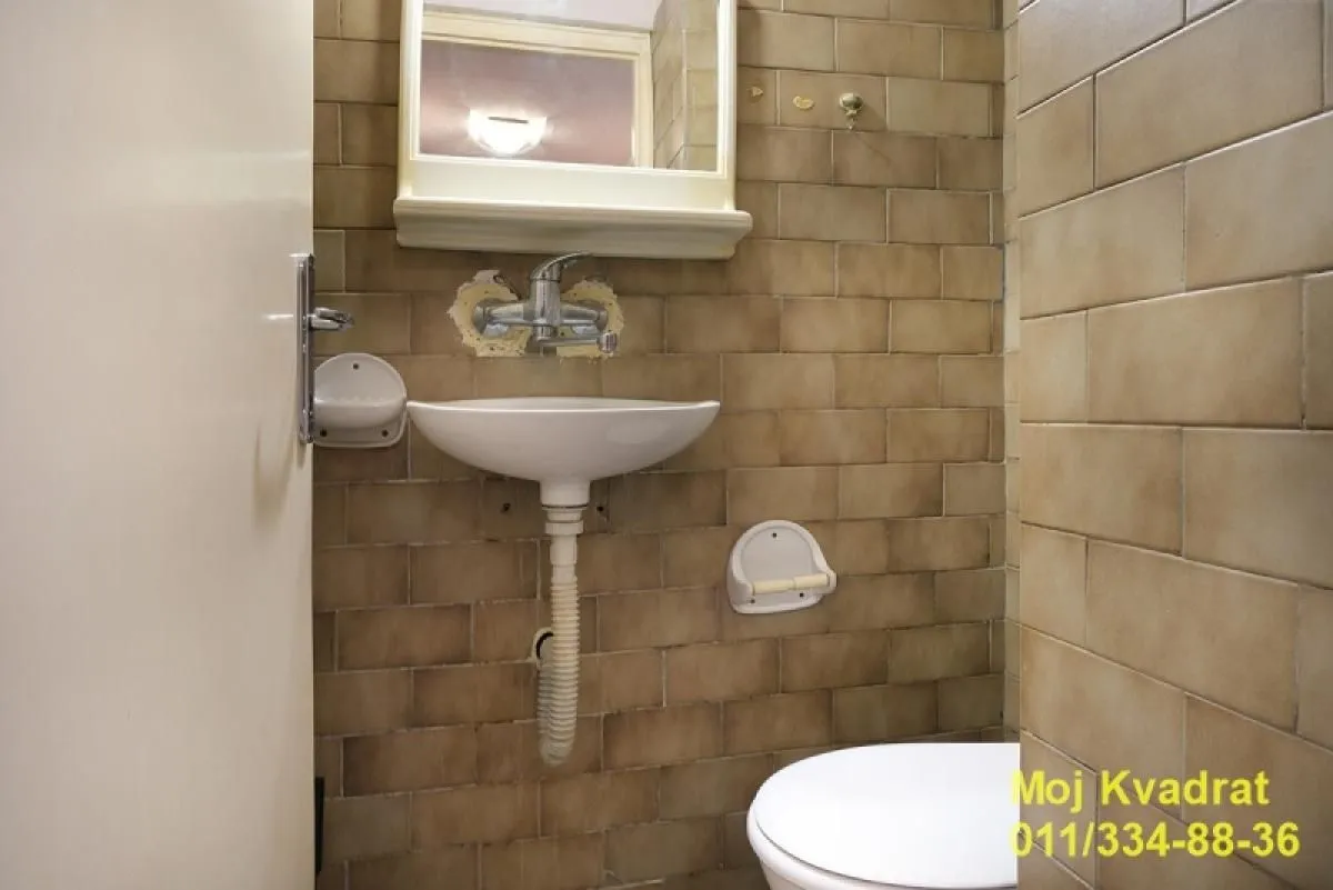 Prodaja, dvosoban stan, 60m², Miljakovac, Rakovica