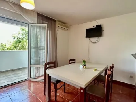 Prodaja, trosoban stan, 90m², Petrovac, Budva - image 3
