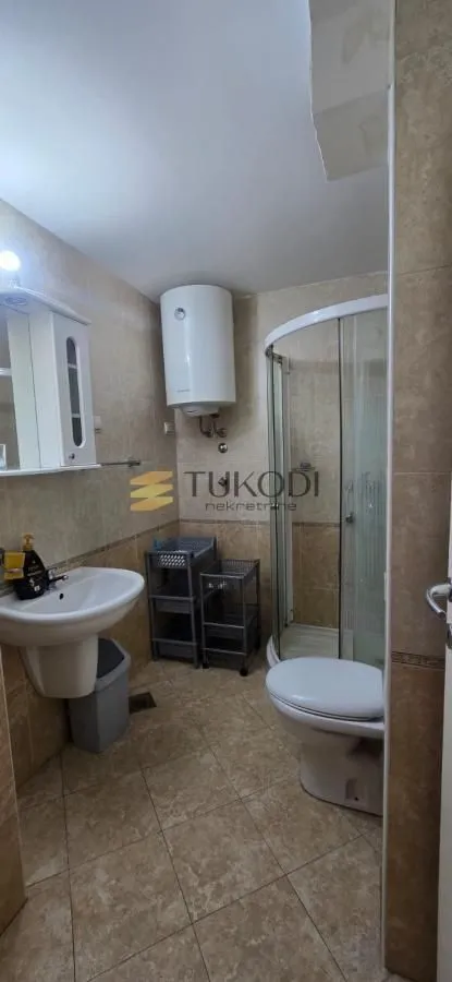 Izdavanje, dvosoban stan, 62m², Voždovac Sve Podlokacije, Beograd