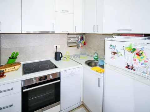 Izdavanje, jednosoban stan, 45m², Pobrežje, Podgorica - image 5