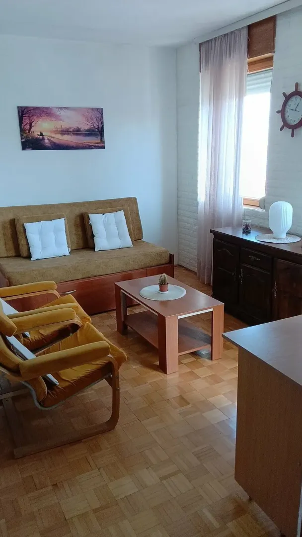 Rent, one bedroom apartment, 44m², Stari Aerodrom, Podgorica