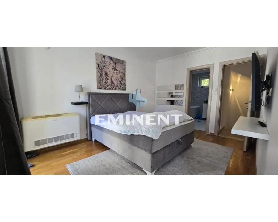 Prodaja, kuća, 300m², Savski Venac, Beograd