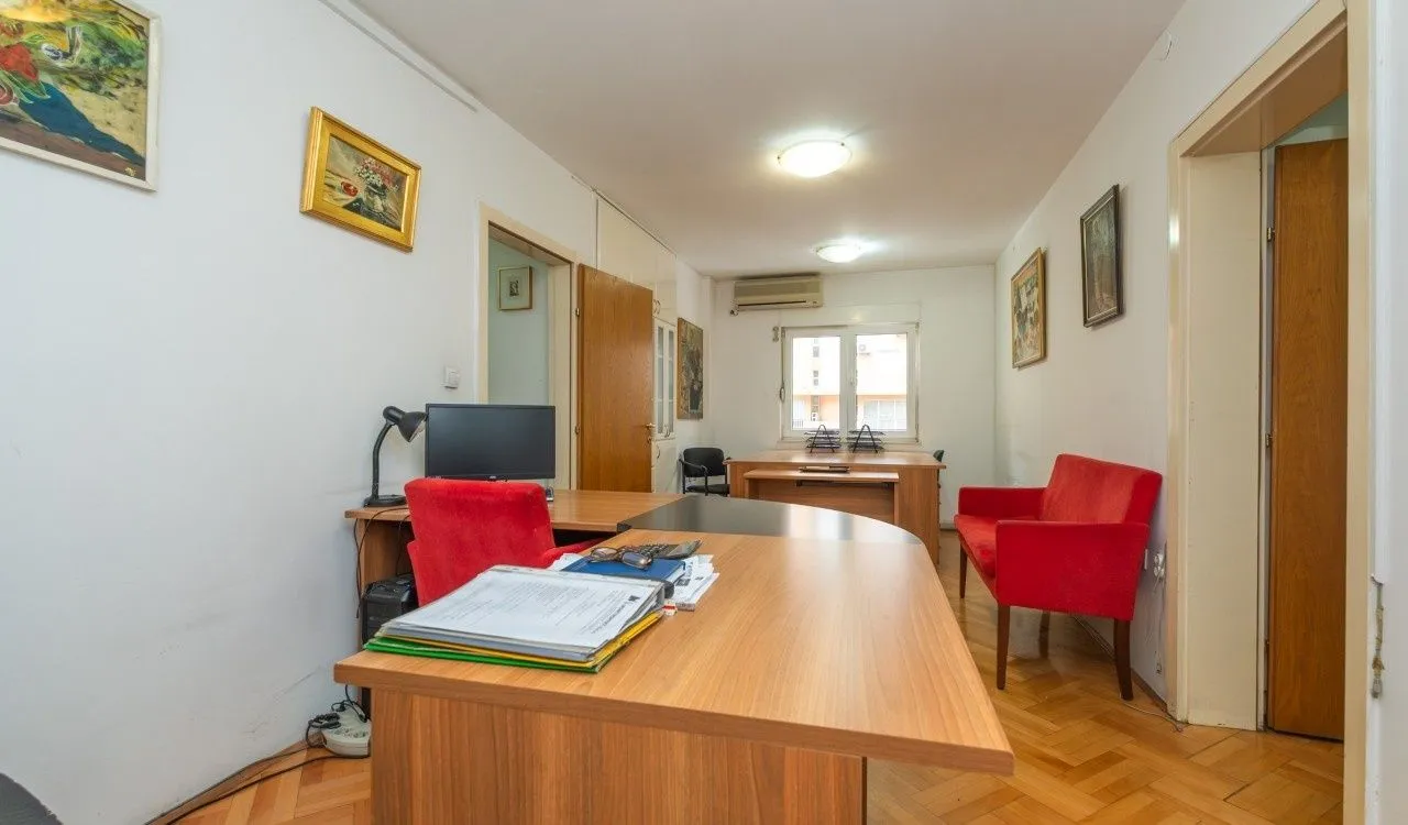 Sale, office space, 87m², Preko Morače, Podgorica